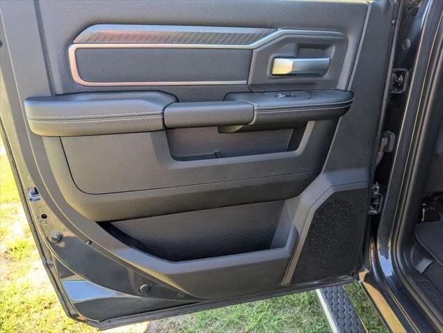 2026 Ram 2500 Big Horn Crew Cab 4x4 64 Box