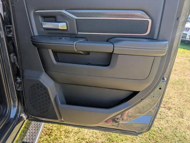 2026 Ram 2500 Big Horn Crew Cab 4x4 64 Box