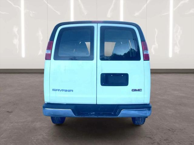2017 GMC Savana 2500 Work Van