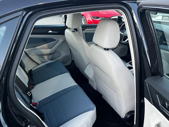 2025 Volkswagen Jetta 1.5T SE