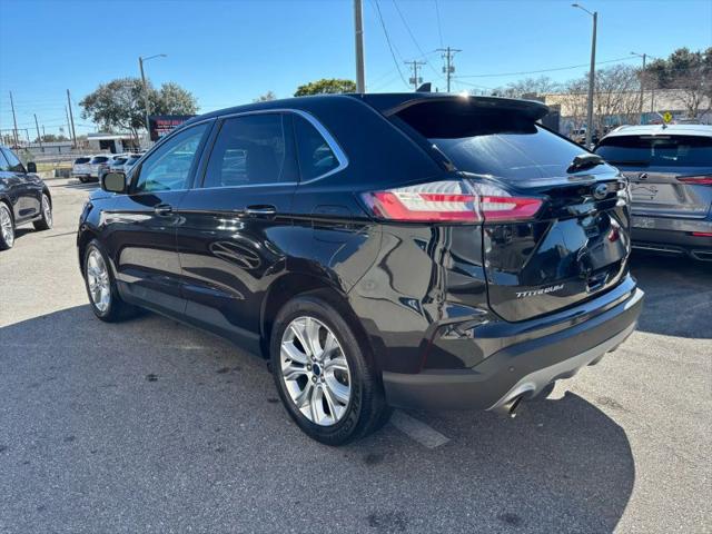 2022 Ford Edge Titanium