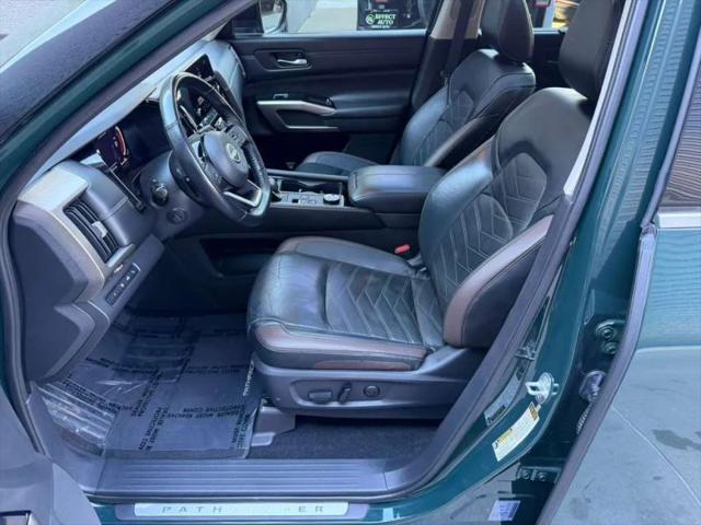 2022 Nissan Pathfinder Platinum 4WD