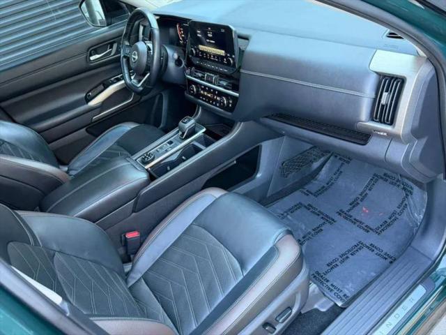 2022 Nissan Pathfinder Platinum 4WD