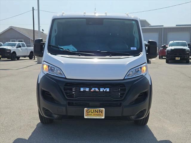 2026 Ram ProMaster Cargo Van Tradesman Low Roof 136" WB w/Pass Seat