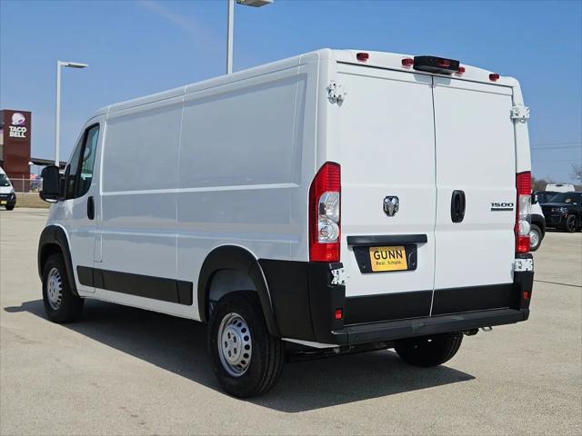 2026 Ram ProMaster Cargo Van Tradesman Low Roof 136" WB w/Pass Seat