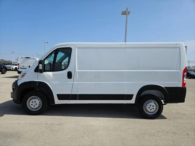 2026 Ram ProMaster Cargo Van Tradesman Low Roof 136" WB w/Pass Seat