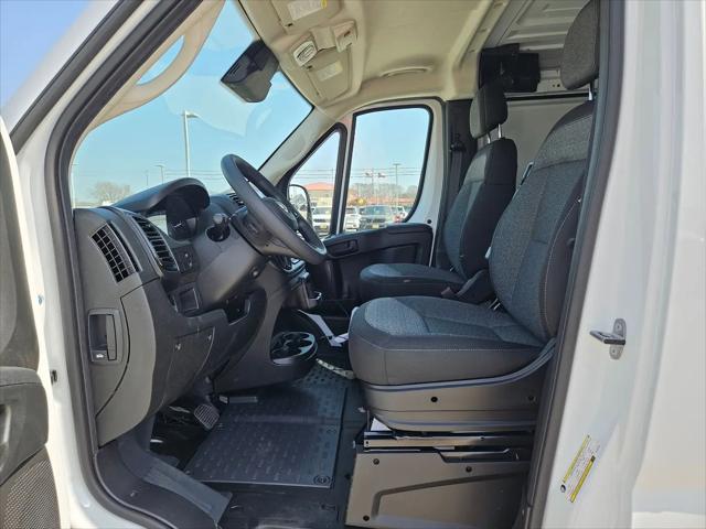 2026 Ram ProMaster Cargo Van Tradesman Low Roof 136" WB w/Pass Seat