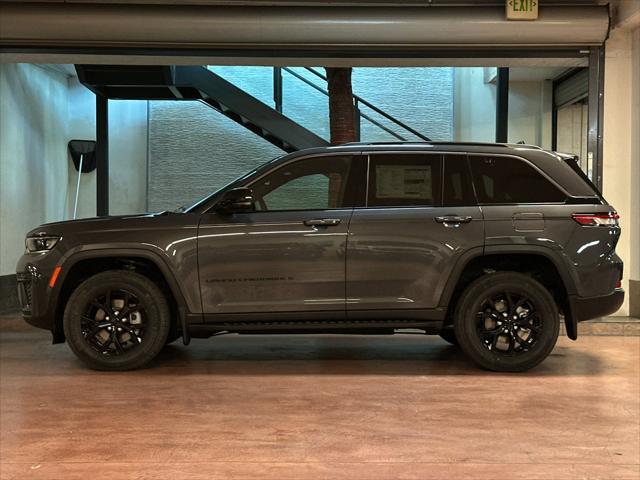 2026 Jeep Grand Cherokee Altitude 4x4
