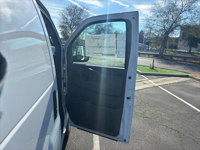 2026 Chevrolet Express Cargo Van 2500 Regular Wheelbase, WT, RWD