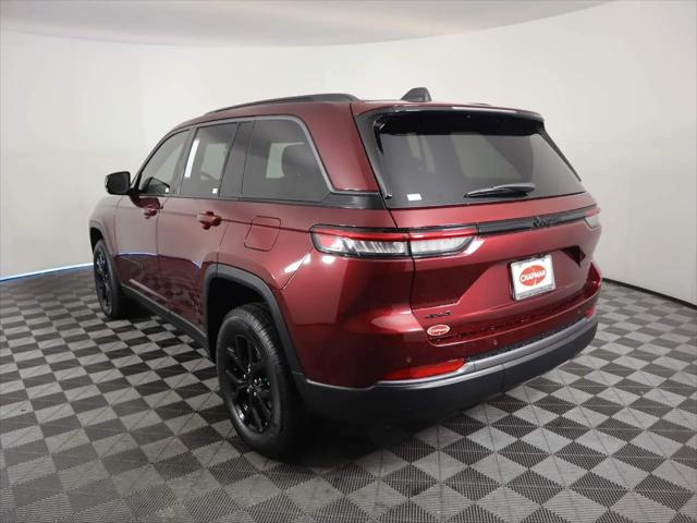 2026 Jeep Grand Cherokee Altitude 4x4