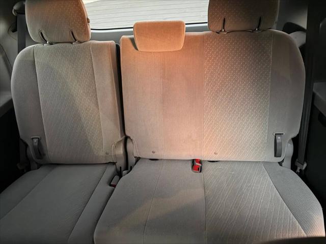 2020 Toyota Sienna LE