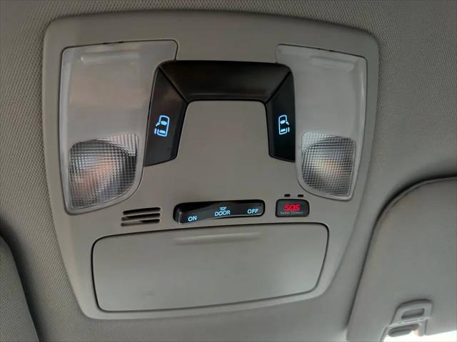 2020 Toyota Sienna LE