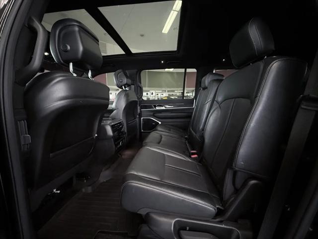2022 Jeep Wagoneer Series III 4x4