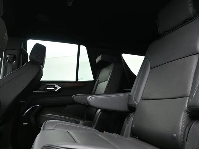 2025 GMC Yukon 4WD Denali