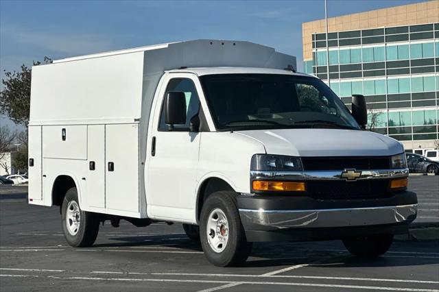 2025 Chevrolet Express Cutaway Work Van