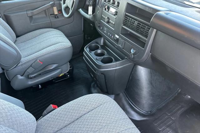2025 Chevrolet Express Cutaway Work Van