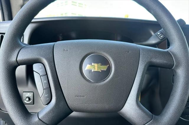 2025 Chevrolet Express Cutaway Work Van
