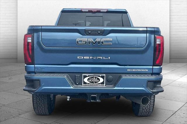 2026 GMC Sierra 2500HD Crew Cab, Standard Bed, Denali Ultimate, 4WD