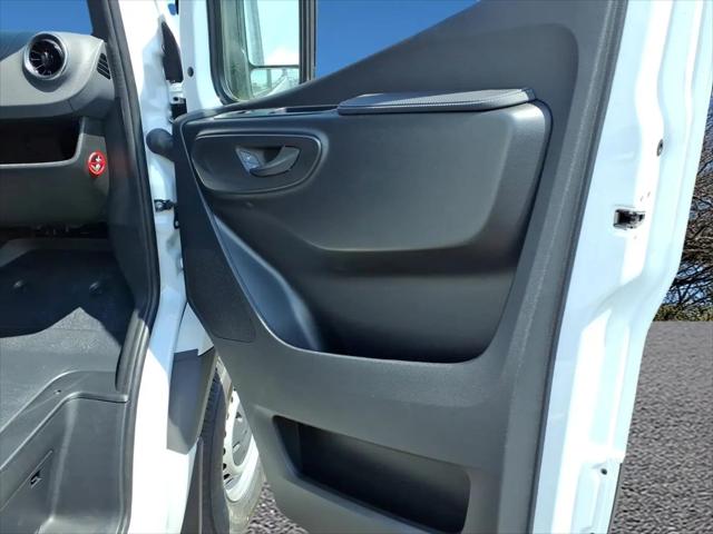 2026 Mercedes-Benz Sprinter 2500 Standard Roof 4-Cyl Diesel HO