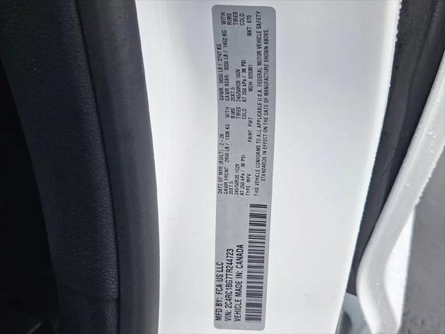 2026 Chrysler Pacifica Select
