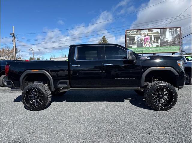 2022 GMC Sierra 2500HD 4WD Crew Cab Standard Bed Denali