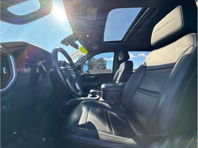 2022 GMC Sierra 2500HD 4WD Crew Cab Standard Bed Denali