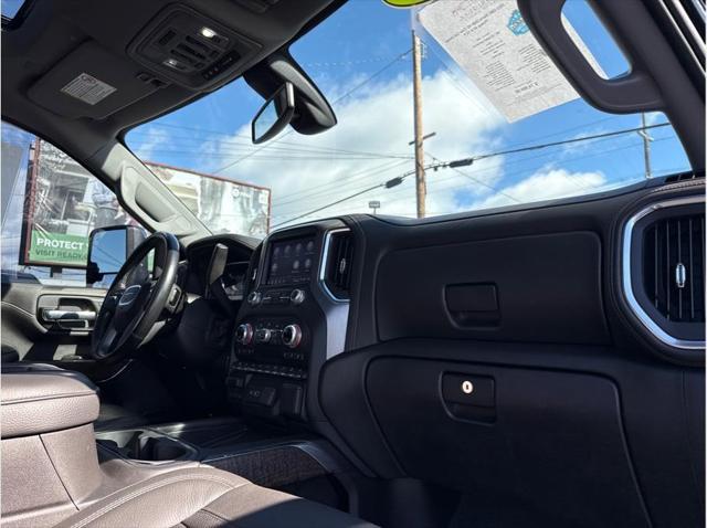 2022 GMC Sierra 2500HD 4WD Crew Cab Standard Bed Denali