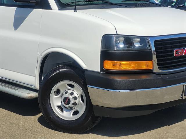 2023 GMC Savana Cargo RWD 2500 Regular Wheelbase Work Van