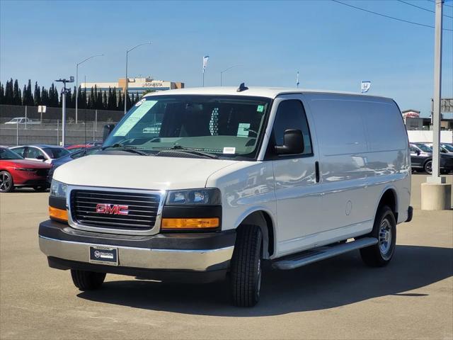 2023 GMC Savana Cargo RWD 2500 Regular Wheelbase Work Van