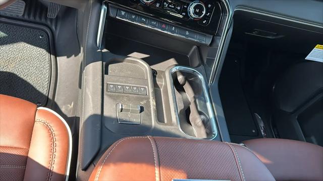 2026 GMC Sierra 2500HD Crew Cab, Standard Bed, Denali Ultimate, 4WD