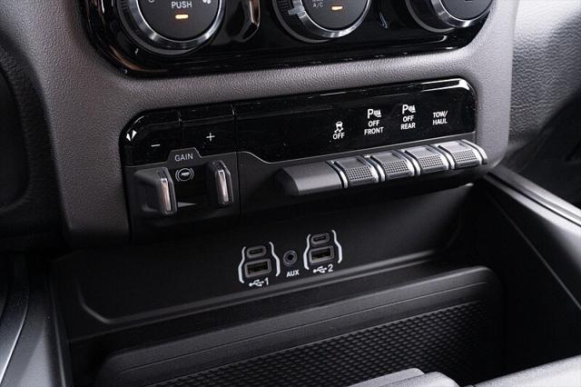 2026 Ram 1500 Lone Star Crew Cab 4x2 5'7" Box