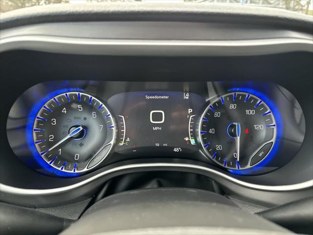 2026 Chrysler Pacifica Select AWD