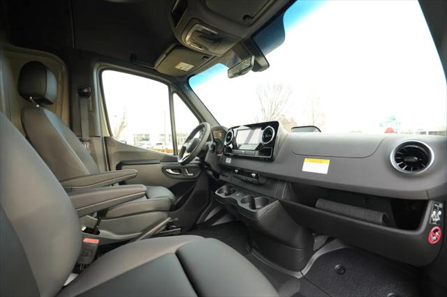 2026 Mercedes-Benz Sprinter 2500 Standard Roof 4-Cyl Diesel HO