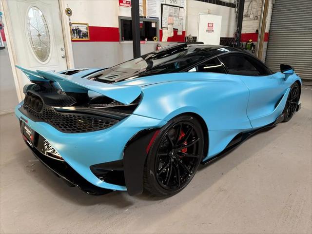 2021 McLaren 765LT Coupe