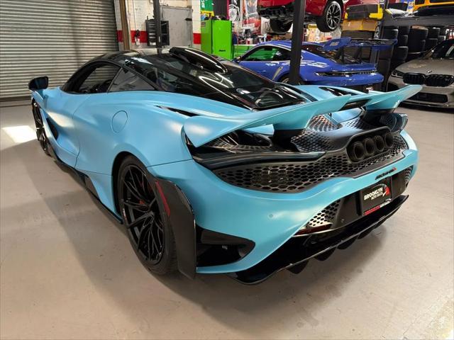 2021 McLaren 765LT Coupe