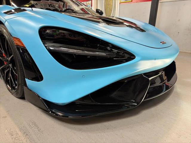 2021 McLaren 765LT Coupe