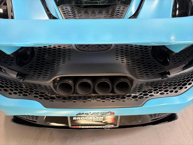 2021 McLaren 765LT Coupe