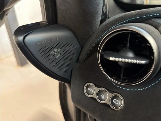 2021 McLaren 765LT Coupe