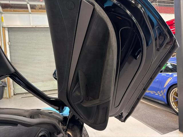 2021 McLaren 765LT Coupe
