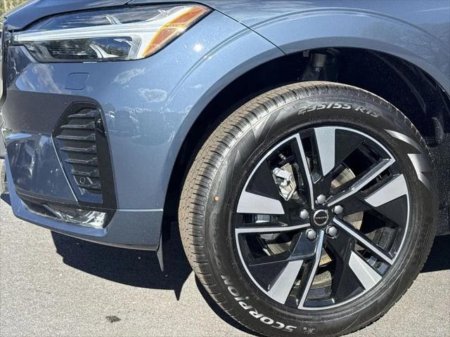 2026 Volvo XC60 B5 Core