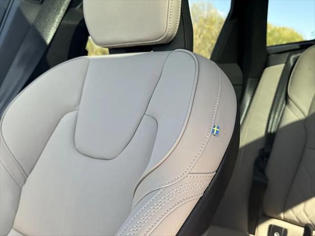 2026 Volvo XC60 B5 Core