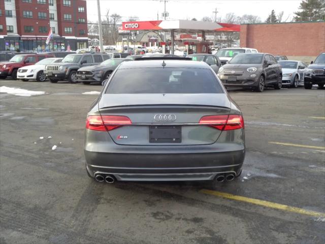 2016 Audi S8 4.0T Plus