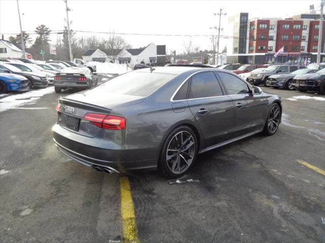 2016 Audi S8 4.0T Plus