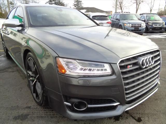 2016 Audi S8 4.0T Plus