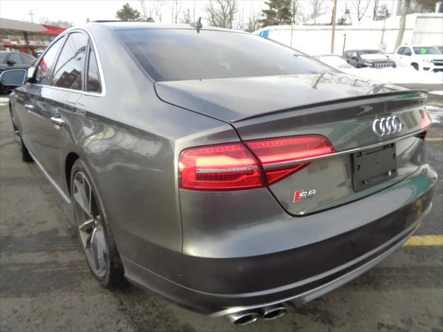 2016 Audi S8 4.0T Plus
