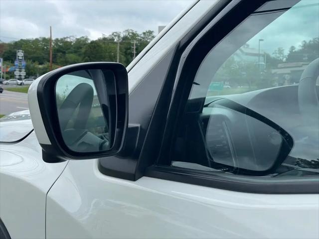 2023 Nissan Frontier Crew Cab PRO-4X 4x4