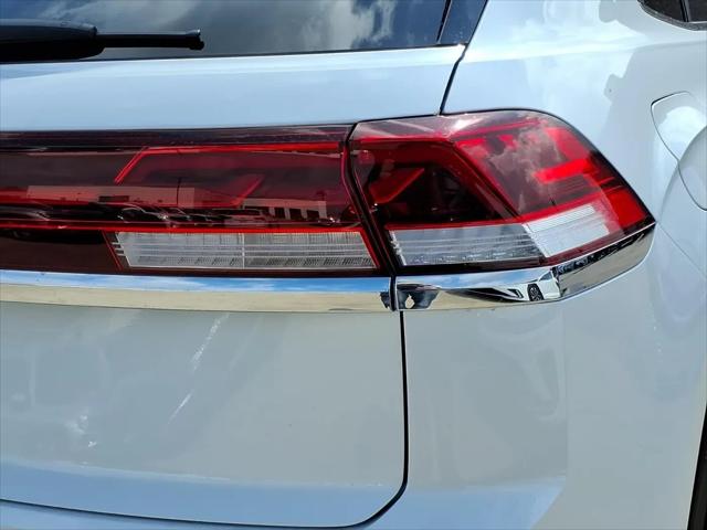 2026 Volkswagen Atlas Cross Sport SE