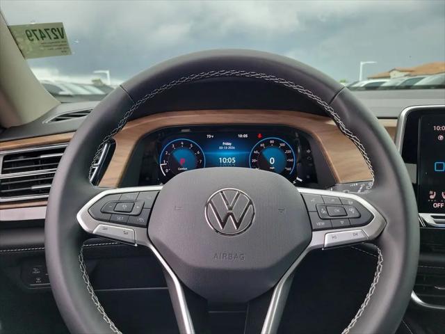 2026 Volkswagen Atlas SE with Technology
