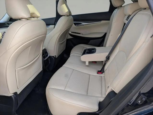 2022 INFINITI QX50 LUXE