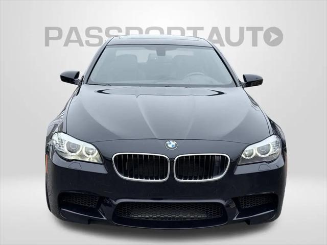 2013 BMW M5 Standard